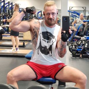 Meet your Posher, Mark